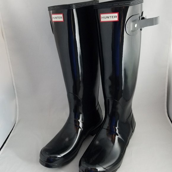 hunter tall gloss rain boots black